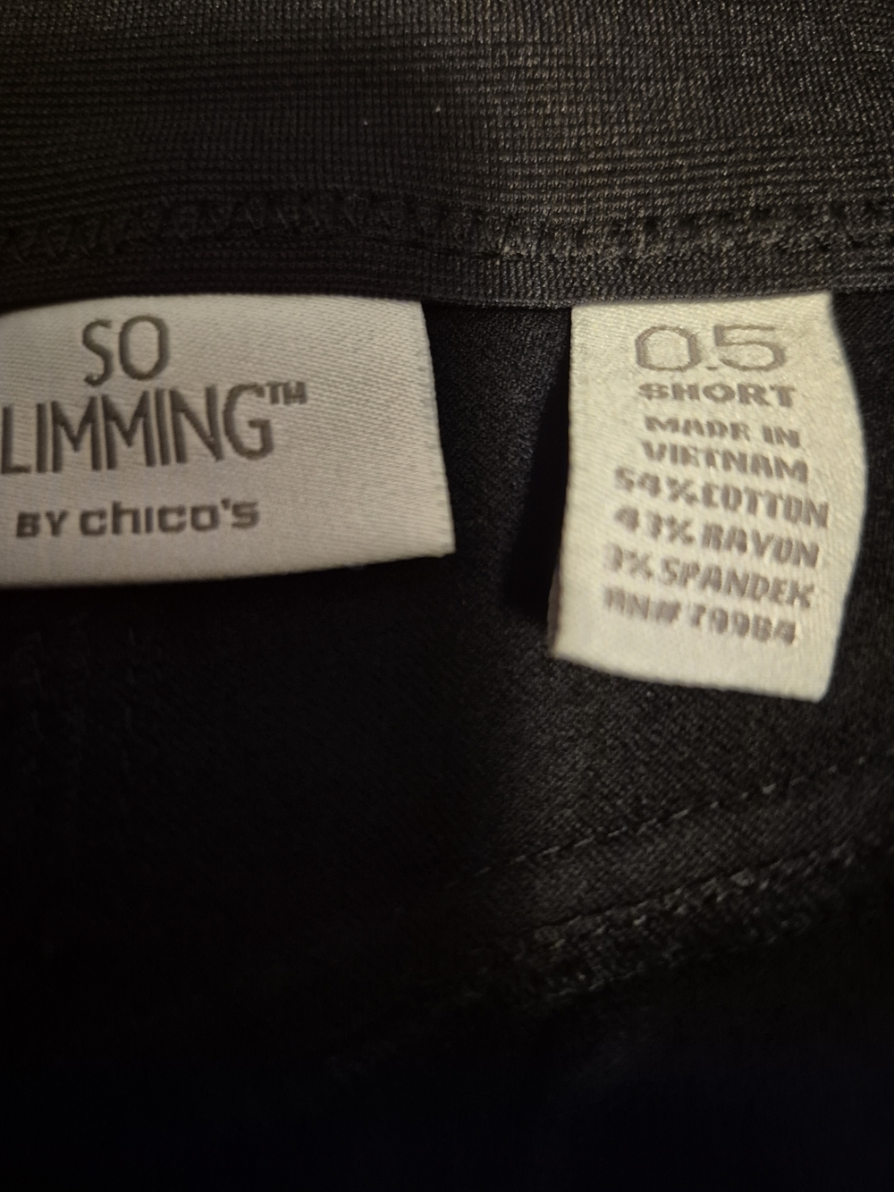 Chico's Black Straight-Leg Jeans with Gold Button Size 0.5 Short - Picture 2 of 4